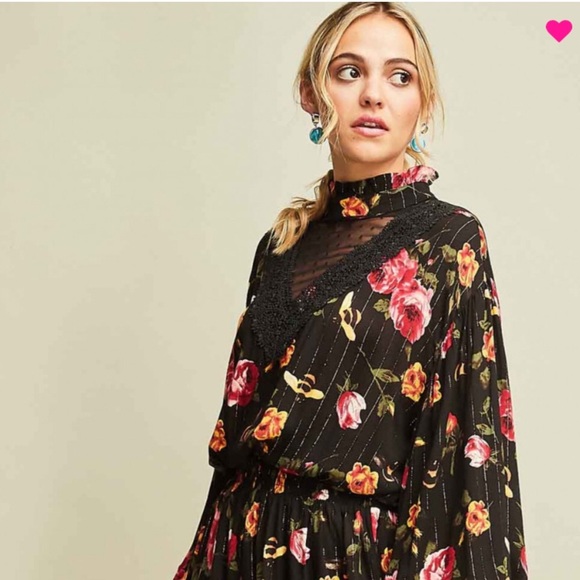 Black Floral mock neck dress - Picture 3 of 11